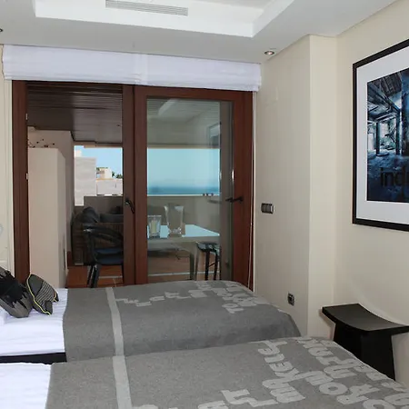 Apartamento Bahia De La Plata Boutique Estepona